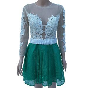 Green Lace Applique Long Sleeve Cocktail Dress Size S
